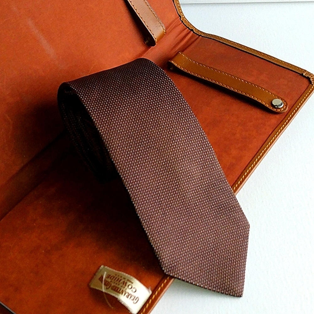 Eton Tie | Silk | Brown with White Speckles